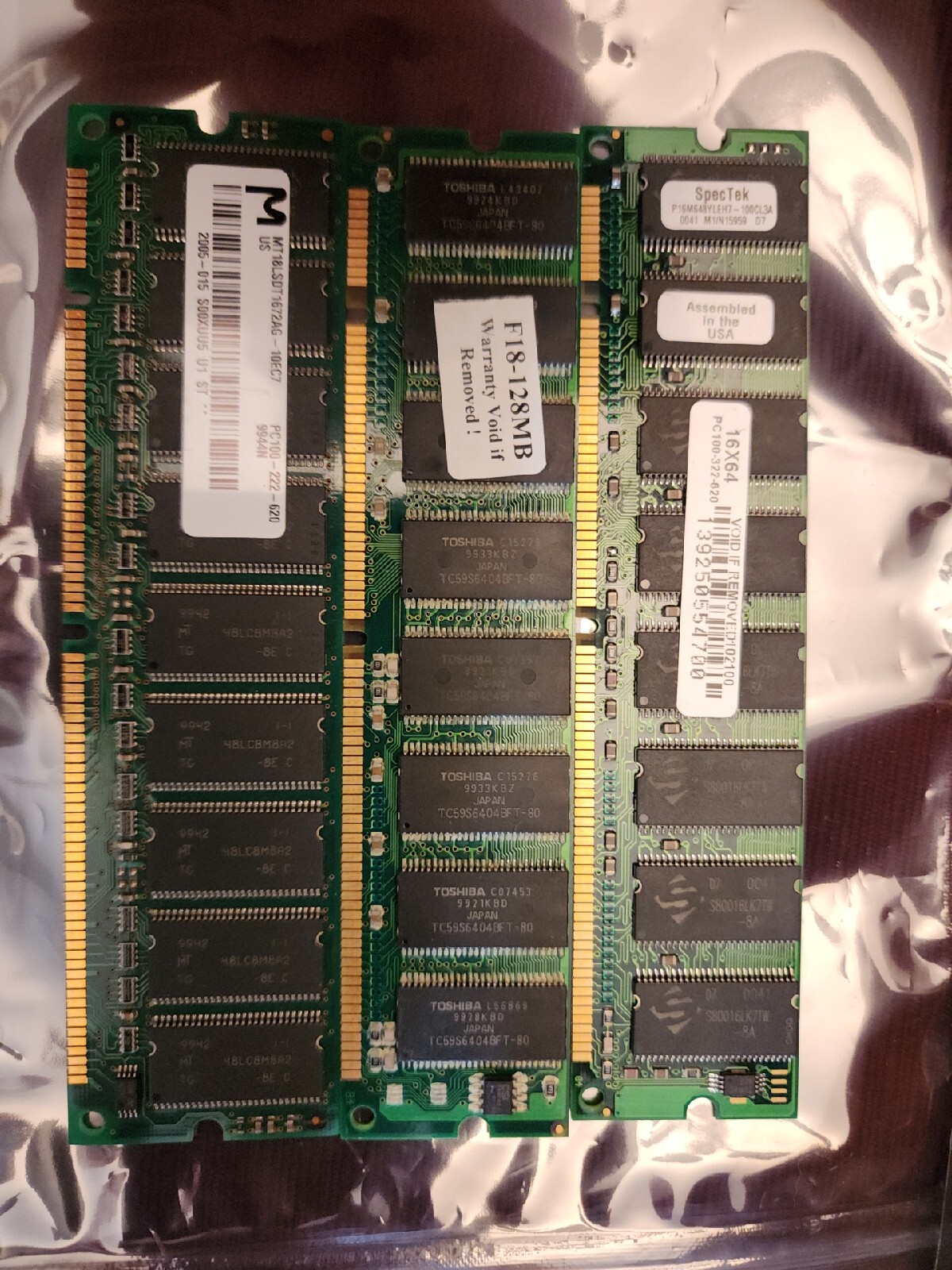 Lot of 3:Micron MT18LSDT1672AG-10EC7/ SpecTek/unbranded - 128MB  100MHz  RAM
