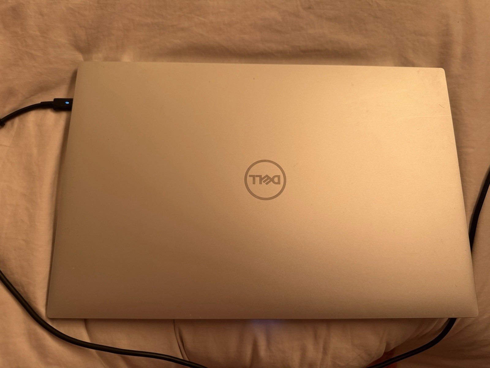 2020 Dell XPS 17 9700