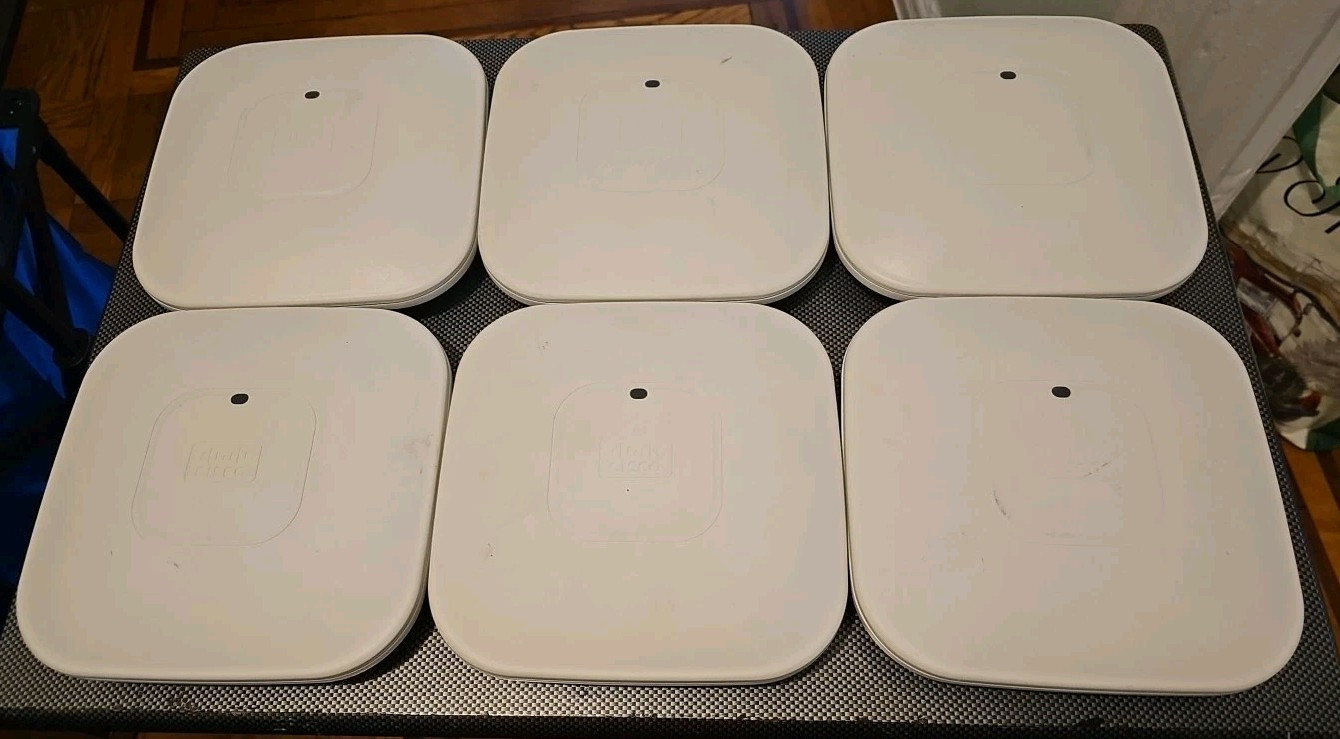 Lot Of 6 Authentic CISCO AIR-CAP26021-A-K9 Access Point WHITE - Great condition