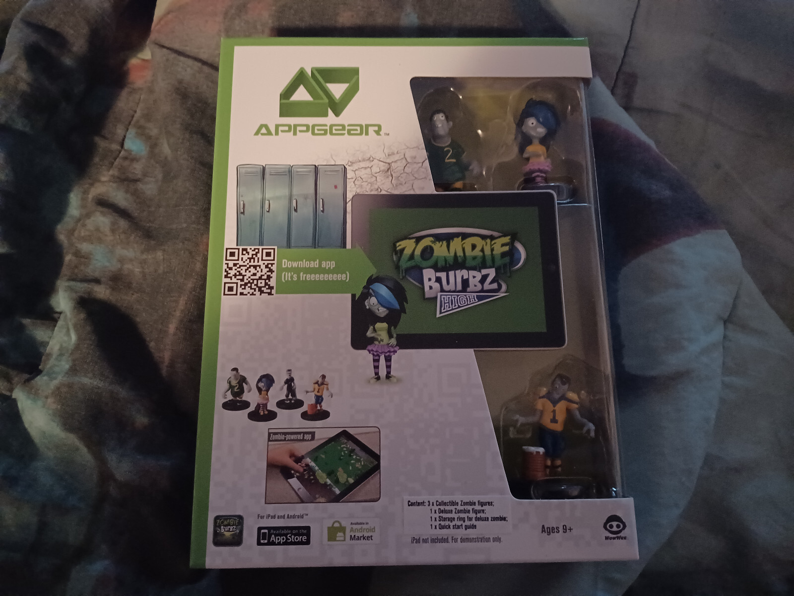 NEW 2011 APPGEAR Zombie Burbz High Amplified Reality Game iOS iPad Android
