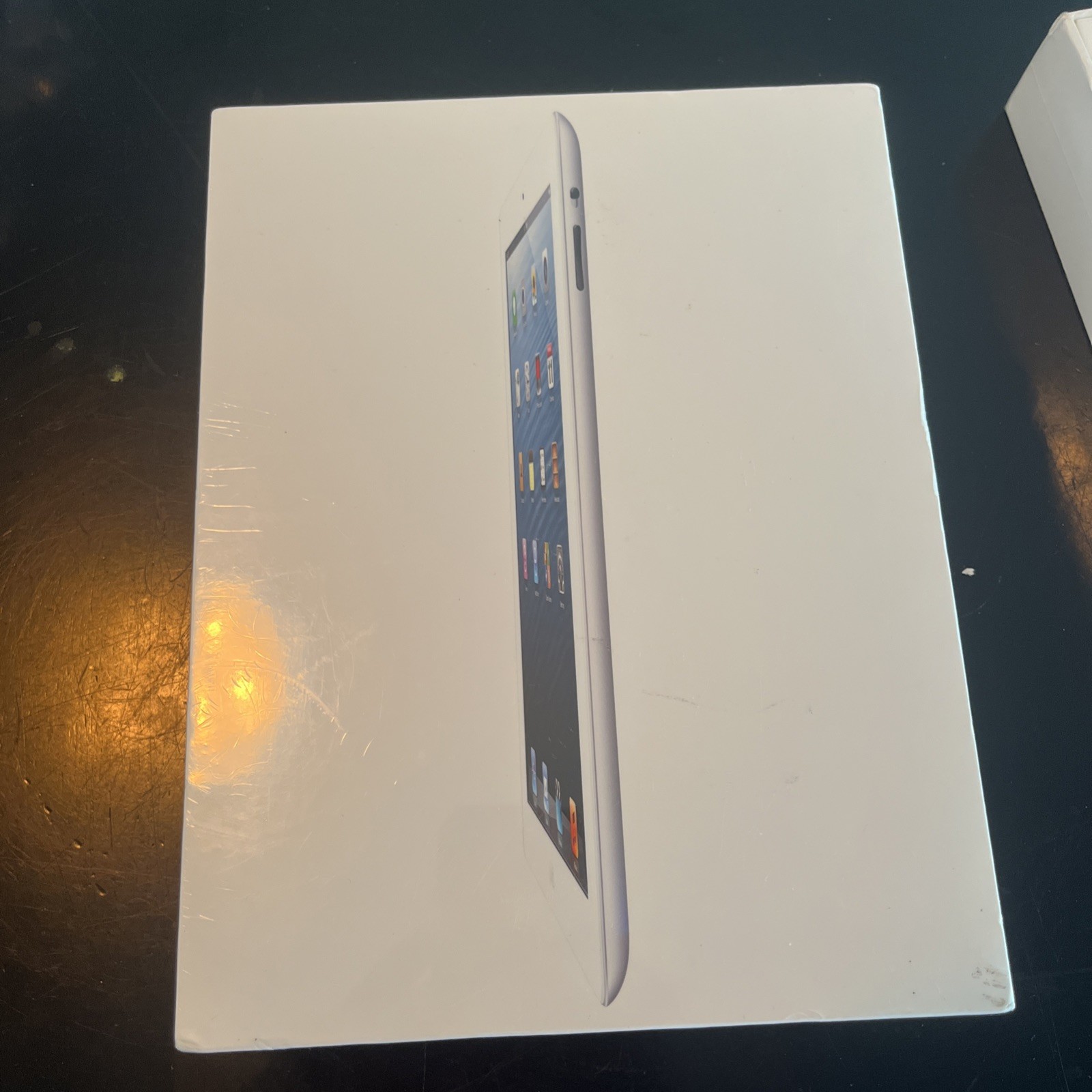 Apple iPad Model MD520LL/A 32 GB WiFi A1459 NIB new in box rare cellular WiFi