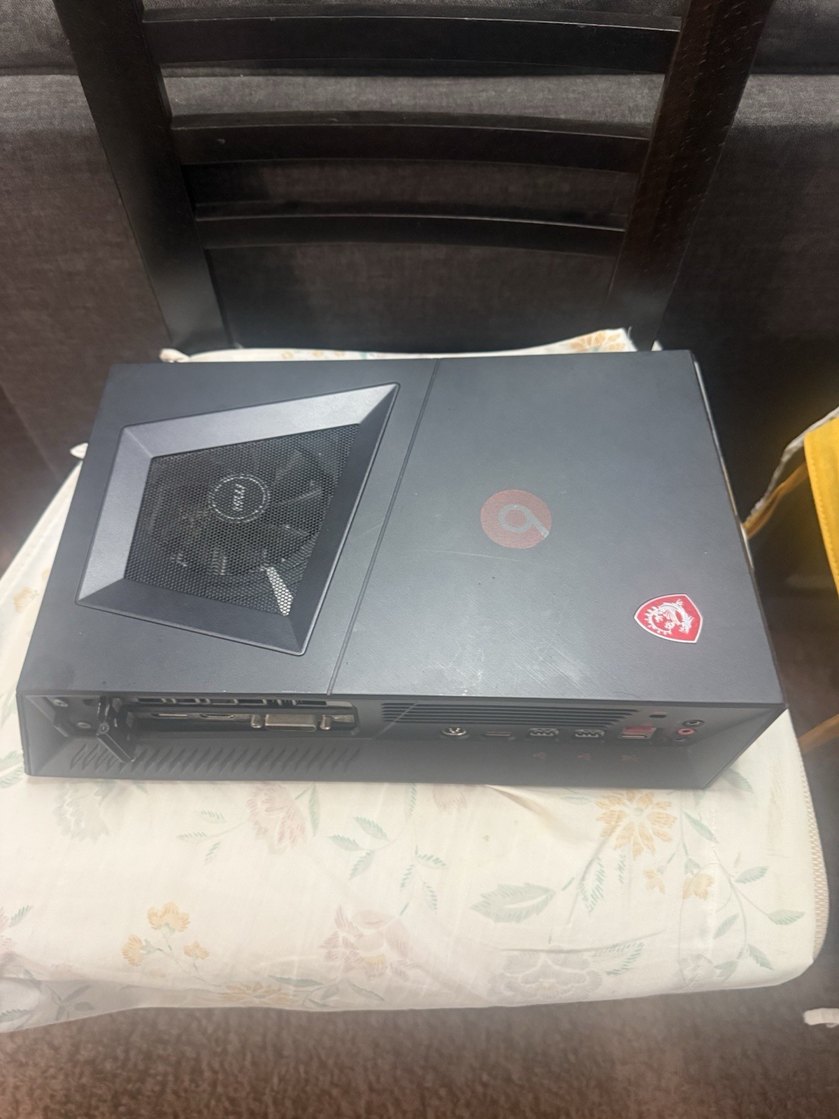 MSI MPG Trident Gaming Mini Desktop i5-10400F GTX 1650 SUPER 1TB Wi-Fi 8gb ddr4