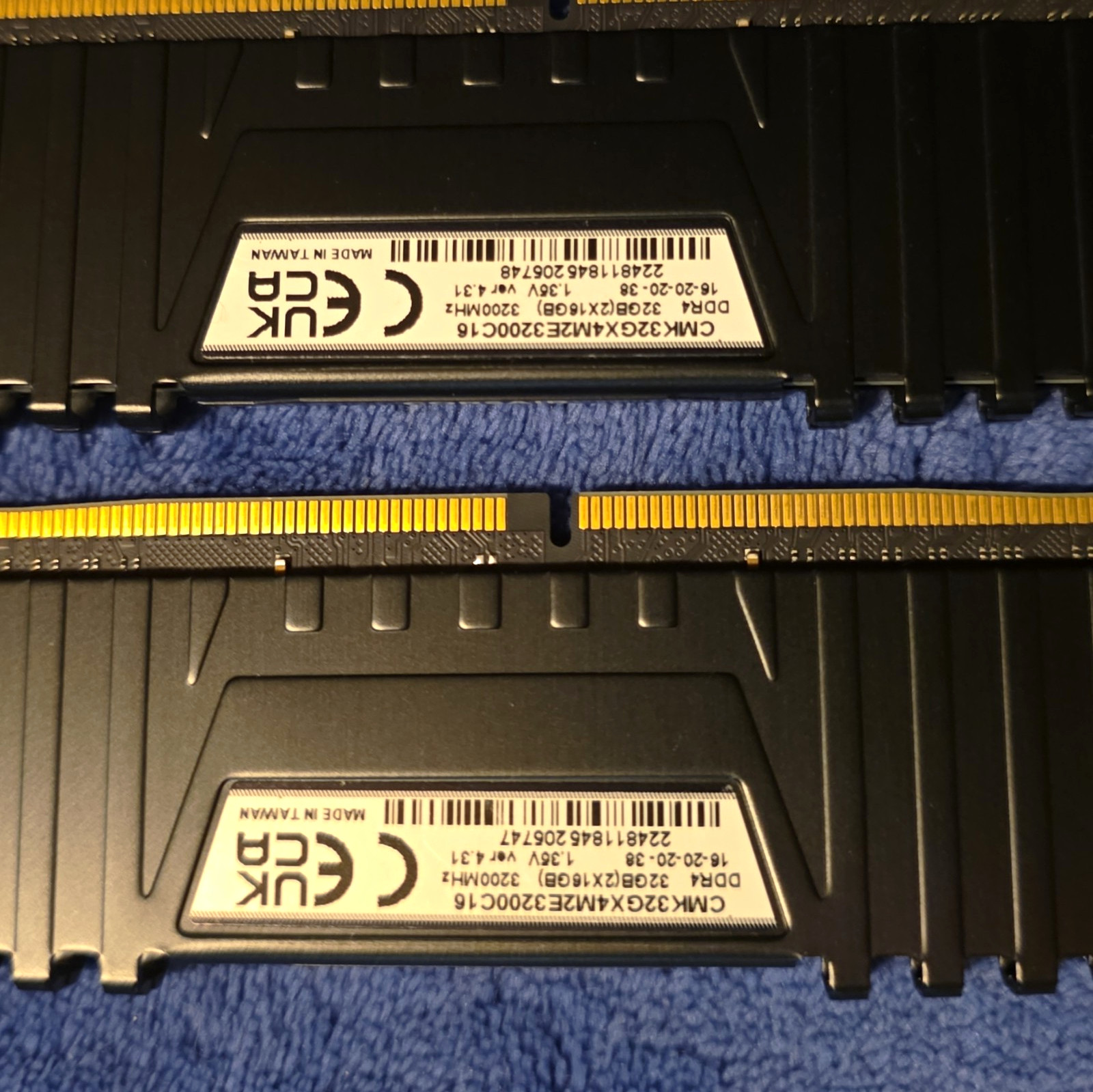 Corsair Vengeance LPX 32GB (2x16GB) DDR4-3200 DIMM 288-Pin CMK32GX4M2E3200C16