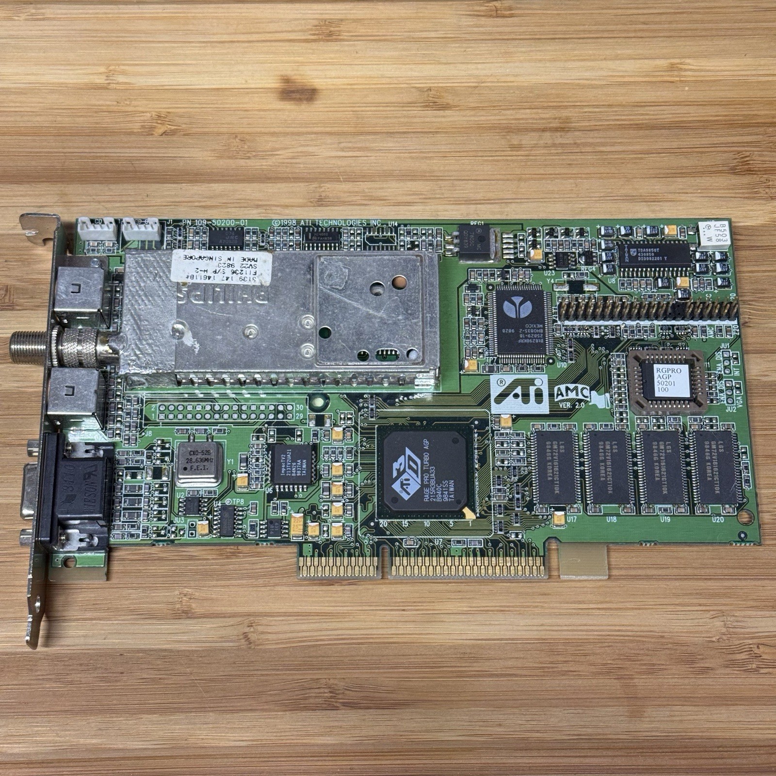 ATI All-In-Wonder Pro AGP 1.0 Rage Pro TV Tuner Capture Graphics Card Tested