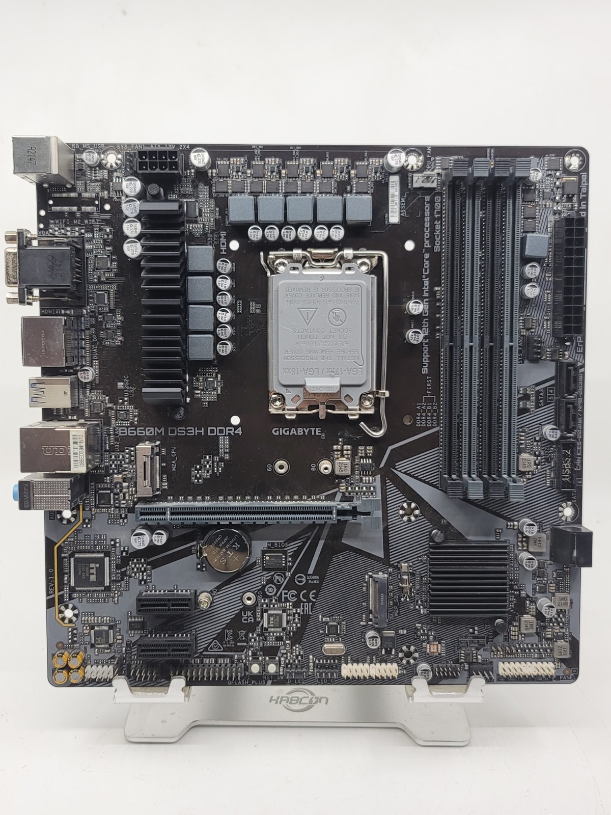 Gigabyte B660M DS3H DDR4 Intel LGA 1700 Micro ATX Motherboard