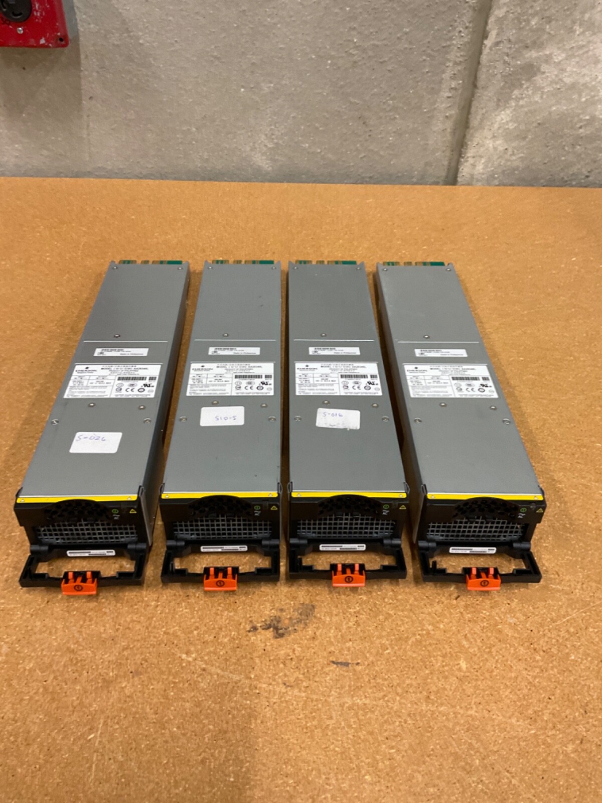 Lot of 4 071-000-543 Emerson Network Power Supply 400W EMC Blower AA26340L