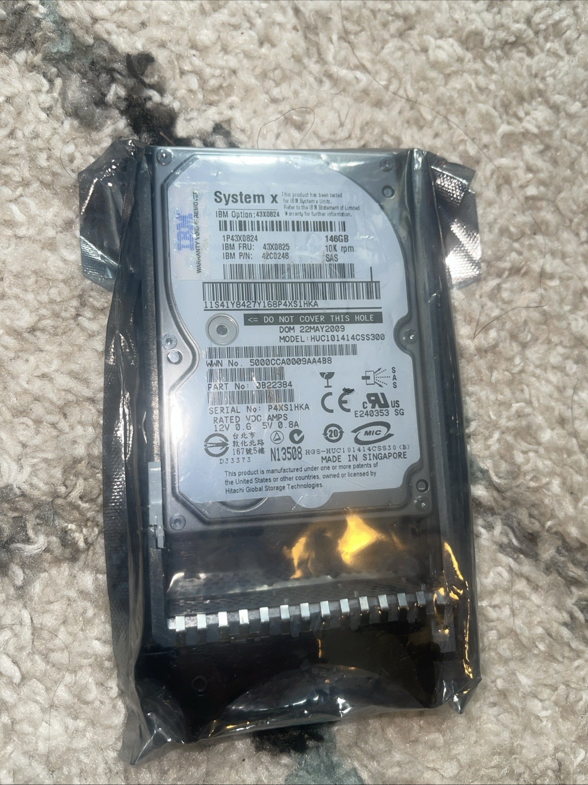 NEW IBM System x SFF 146 GB 2.5" SAS 10K RPM Hard Drive 43x0824 43x0825 42c0248