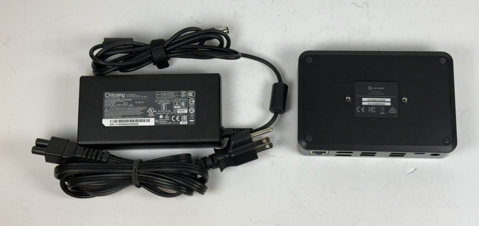 Alogic Universal Twin HD Pro Docking Station DUTHDPR w/ AC Adapter