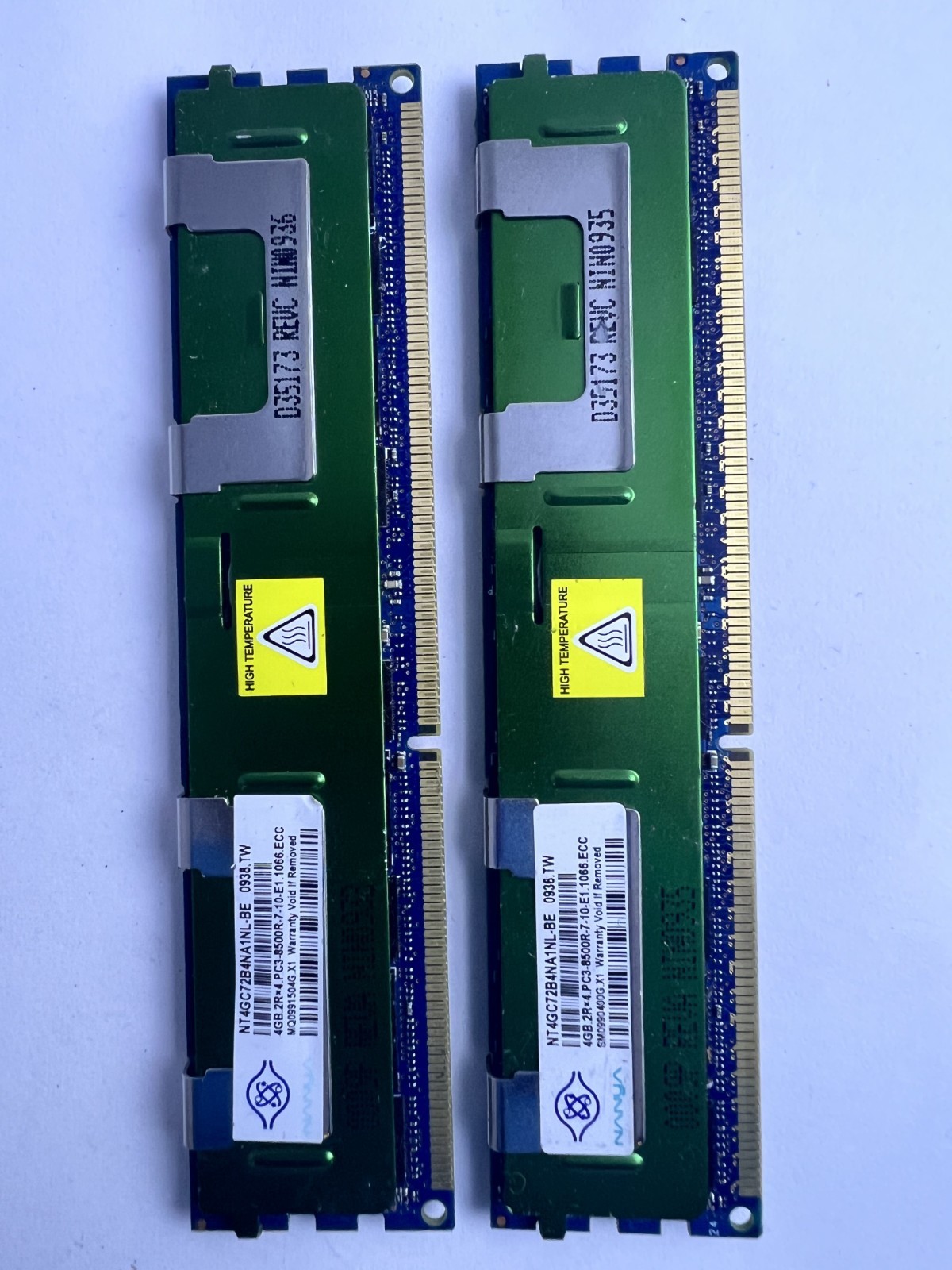 NANYA 8GB Kit (2x4GB) PC3-8500F 2Rx4 DDR3 Reg. ECC RAM NT4GC72B4NA1NL-BE 1066MHz