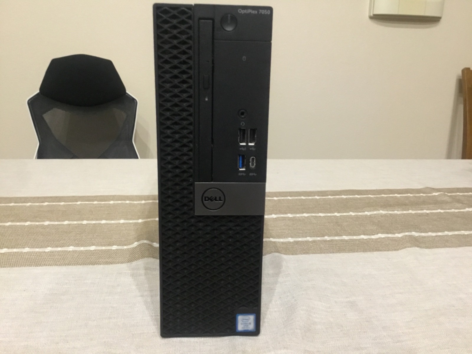 Dell Optiplex 7050 SFF Server (256GB NVME, 8GB RAM, i5-7500 @ 3.8Ghz)