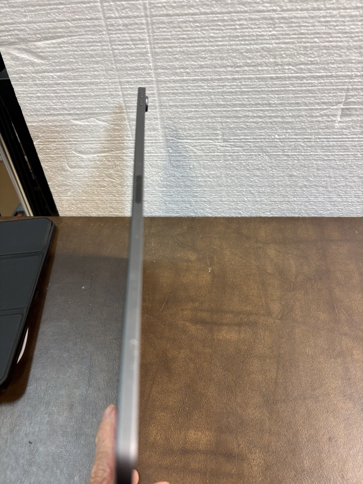 iPad Pro 12.9 3rd Gen Wi Fi Space Grey 64GB Excellent Condition