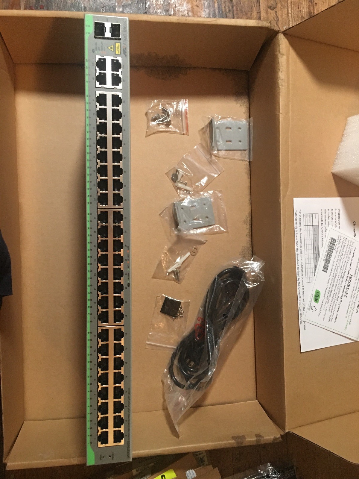 Allied Telesis AT-FS750/52 Fast Ethernet WebSmart Switch New 