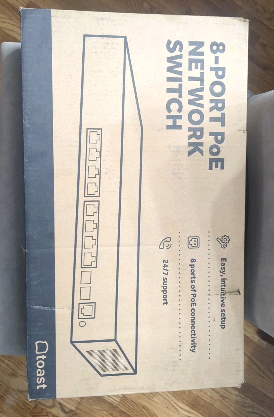 Pronto Networks 8 Port PoE  Network Switch Toast Compatible