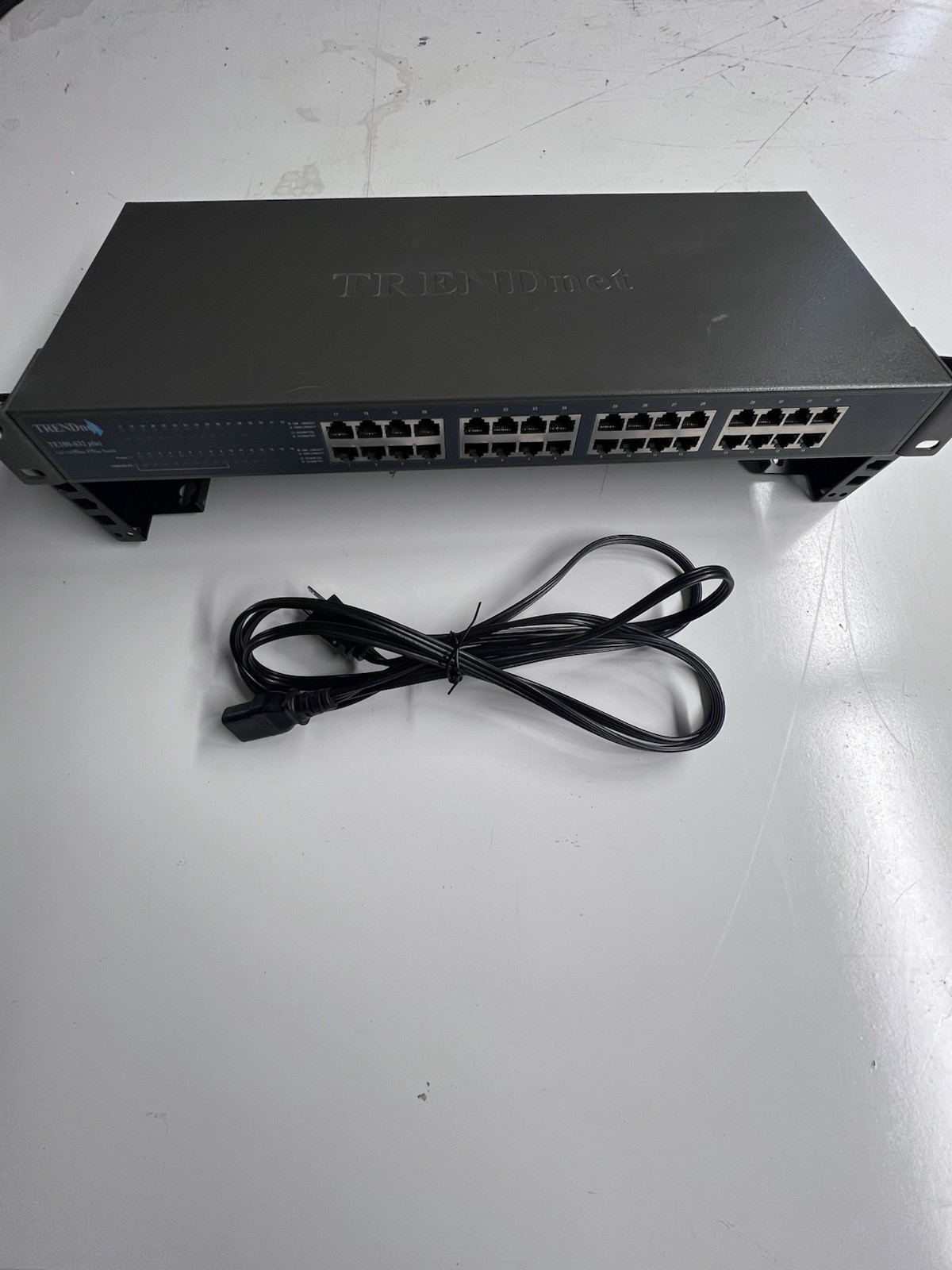 TRENDnet TE100-S32 Plus 10/100 MBPS