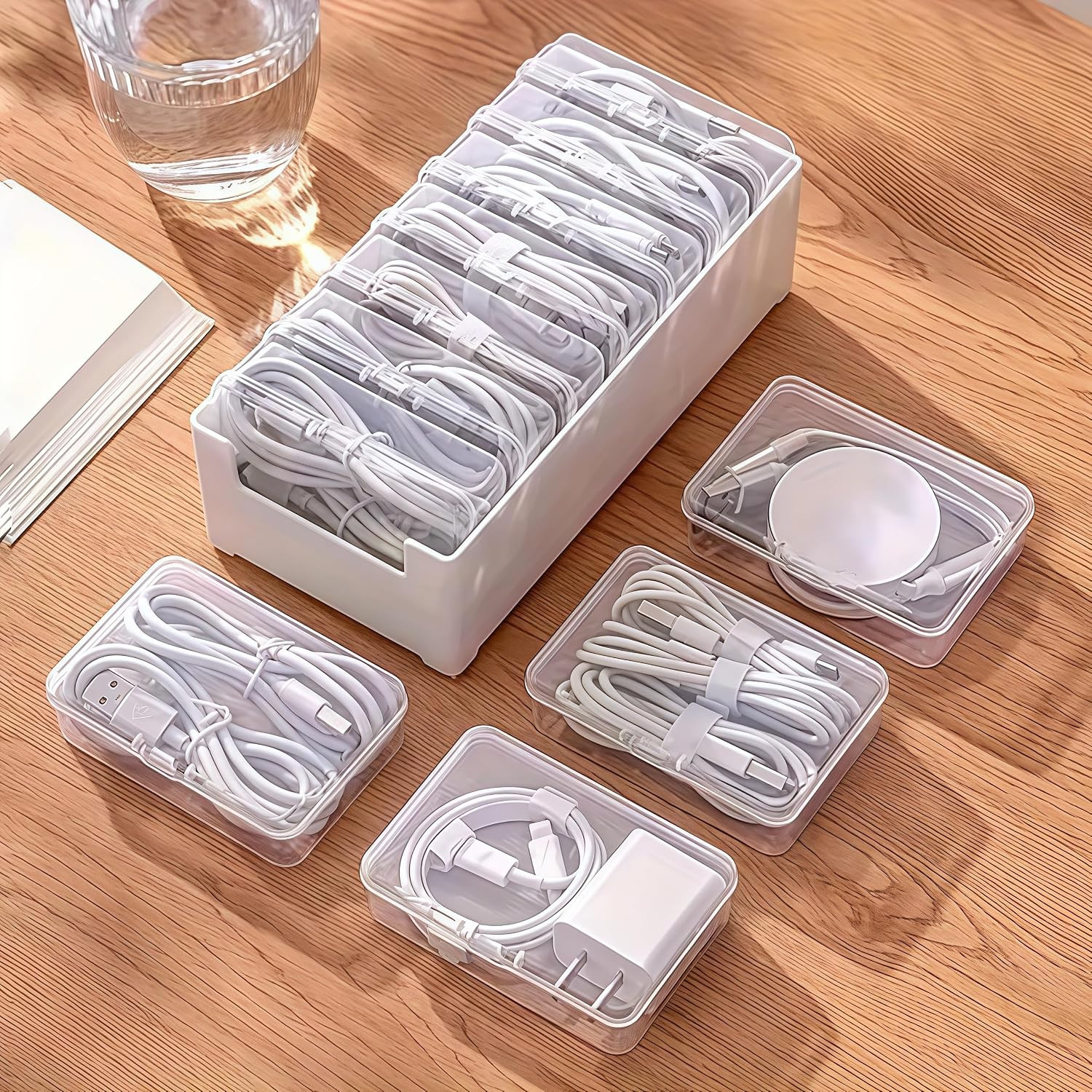 Caja Organizadora de Cables de Acrilico con Interruptor 7 Compartimentos 1 Pza