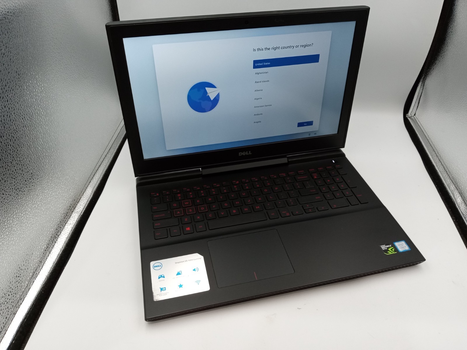 Dell Inspiron 15 7000 i5-7300HQ 8GB 256GB Windows 11 Nvidia GTX 1050 *READ* -RR