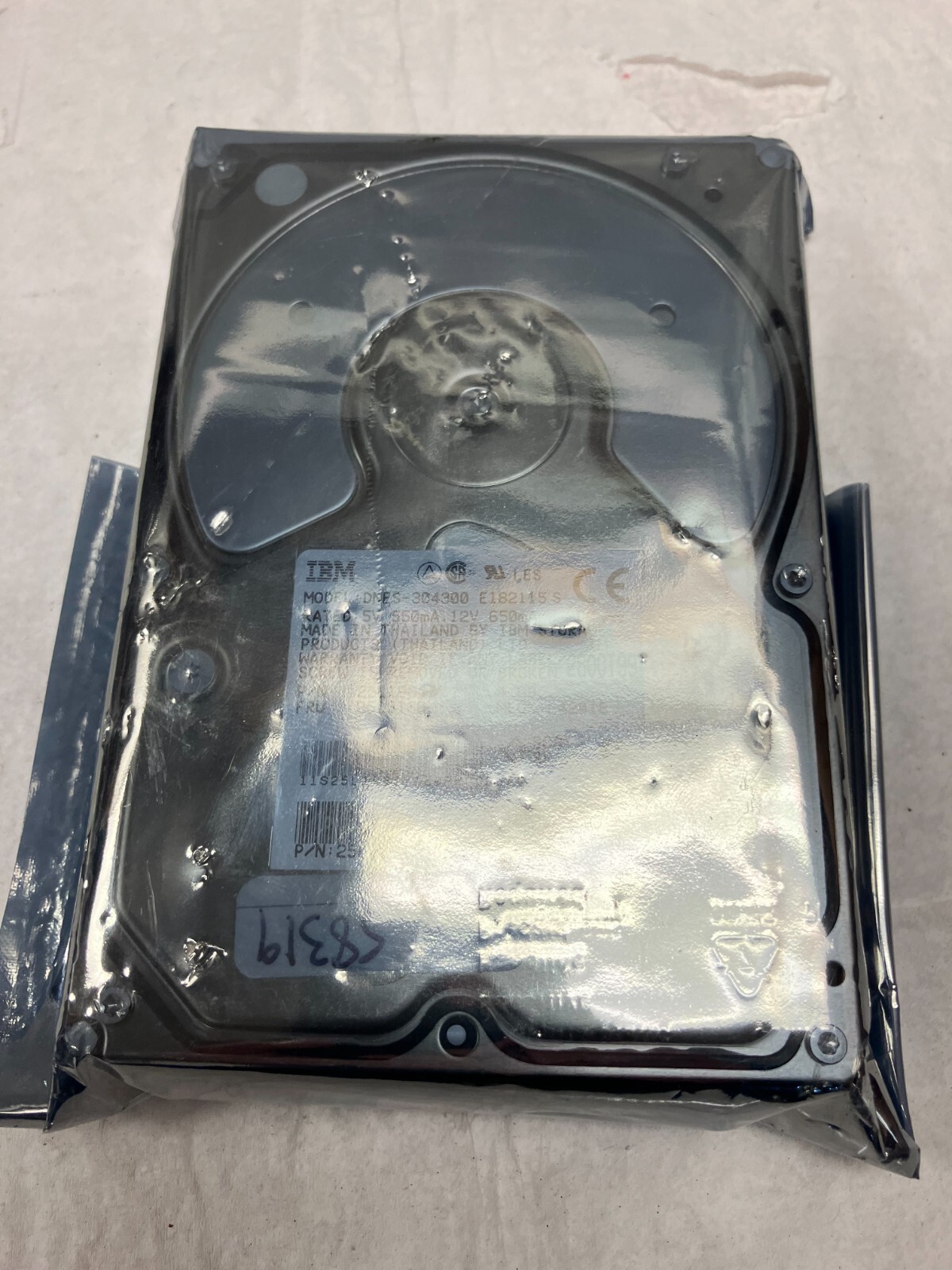IBM 25L3130 25L1964 DNS-304300 4GB 7.2K 2MB SCSI 3.5'' HARD DRIVE ISERIES