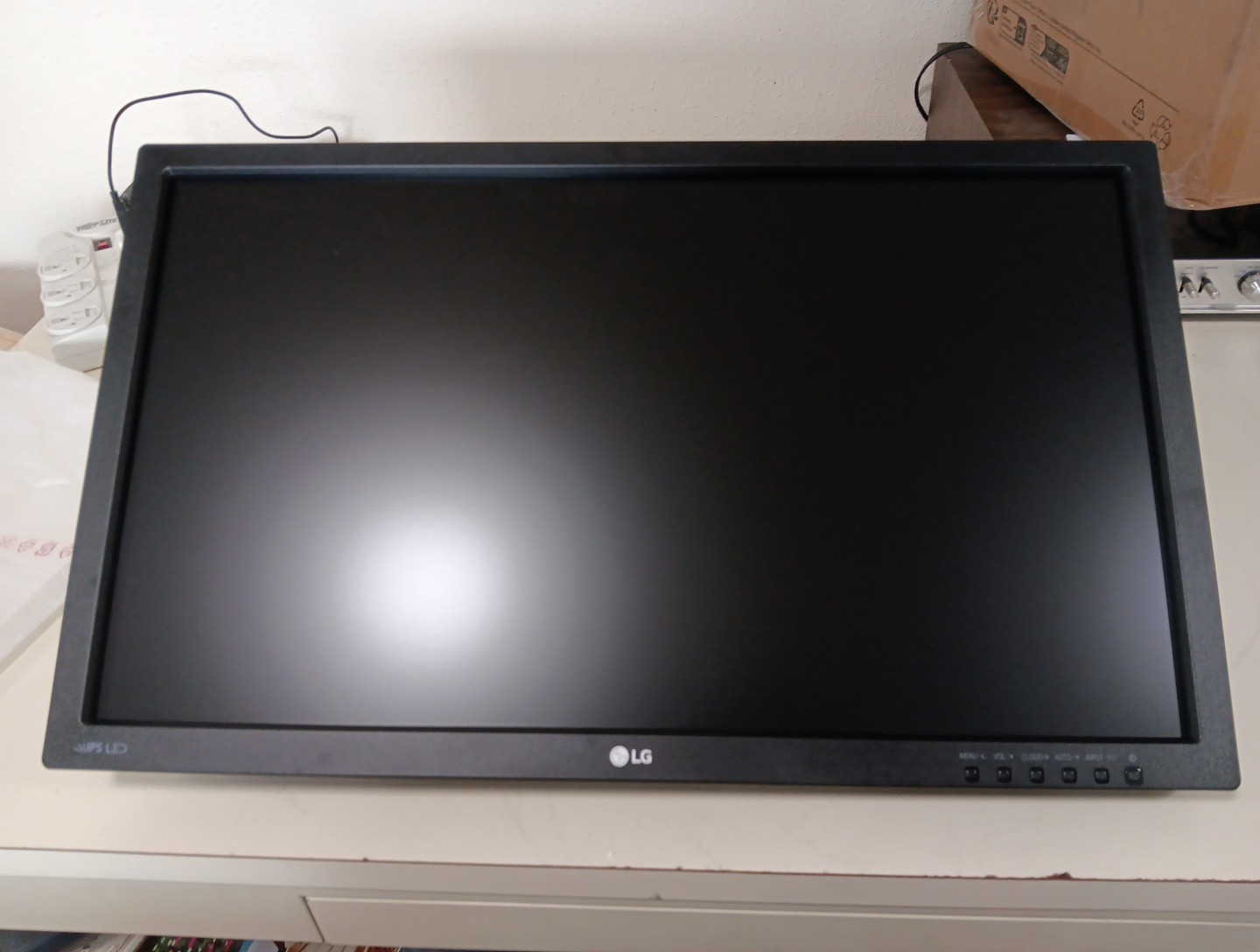 LG 24in Cloud V Series Widescreen LED-Lit Monitor BRAND NEW In Orig Open Box
