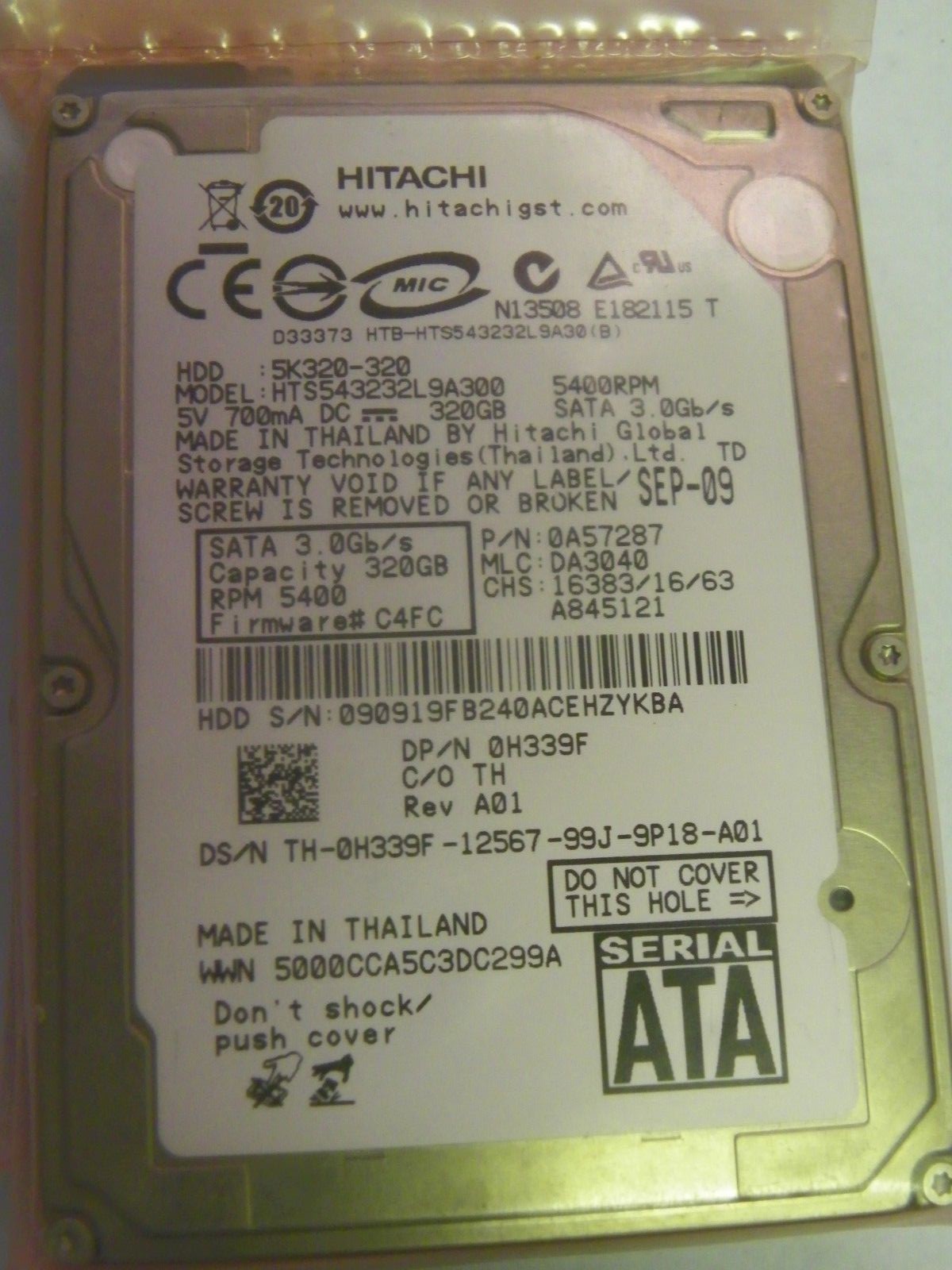 Hitachi HTS543232L9A300 P/N:0A57287 MLC:DA3040 FW:C4FC H339F 320GB 2.5" SATA HDD