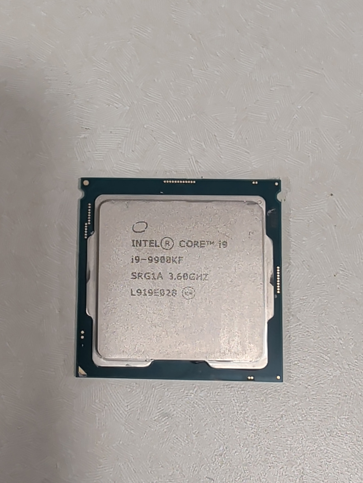 Intel Core i9-9900KF 3.60GHz 8 Core SRG1A 16 Thread LGA 1151