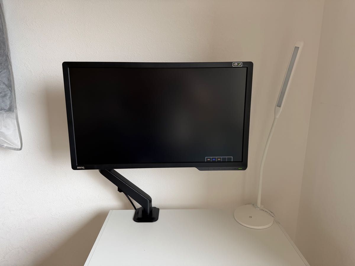 BenQ XL2411Z 24 Inch Gaming Monitor NVIDIA 3D Vision Ready 144Hz
