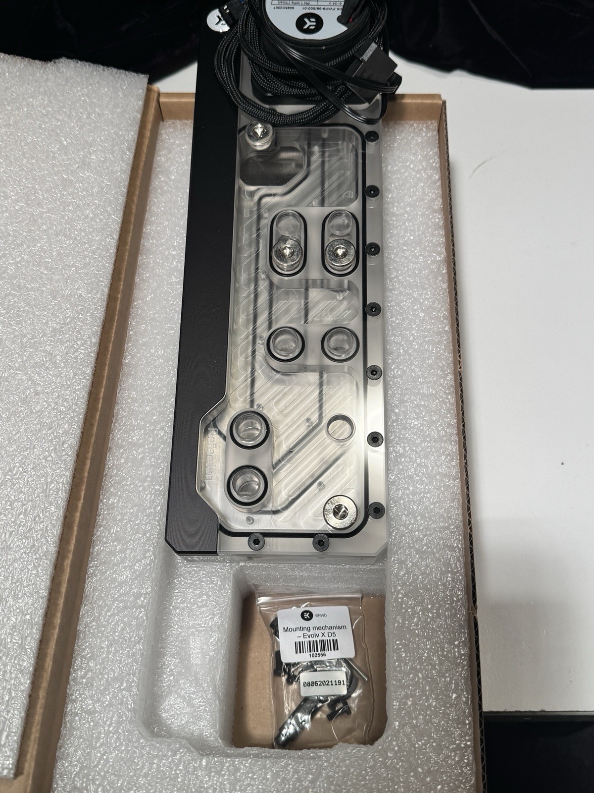 EKWB EK-Quantum Reflection Evolv X D5 PWM D-RGB - Plexi - NEW - Open Box