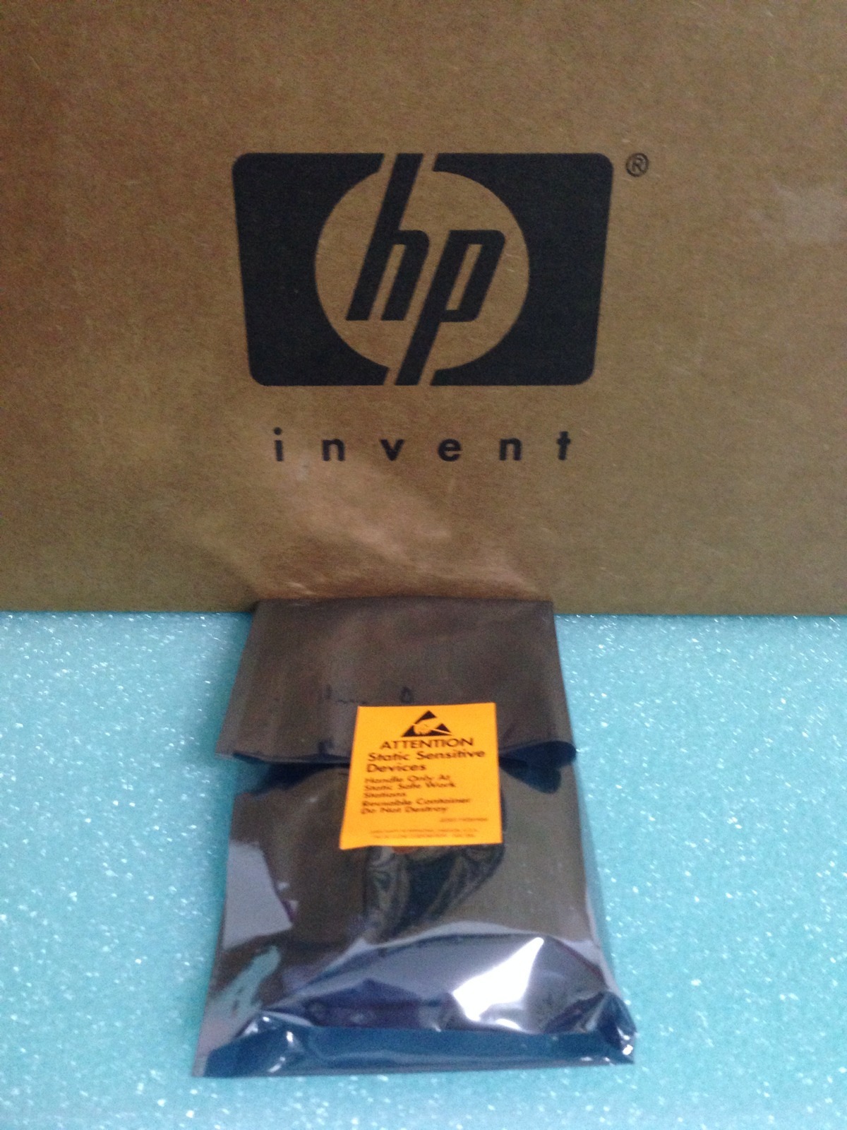HP 462860-B21 462919-001 013233-001 SMART ARRAY P410 0MB SAS CONTROLLER LOW PROF