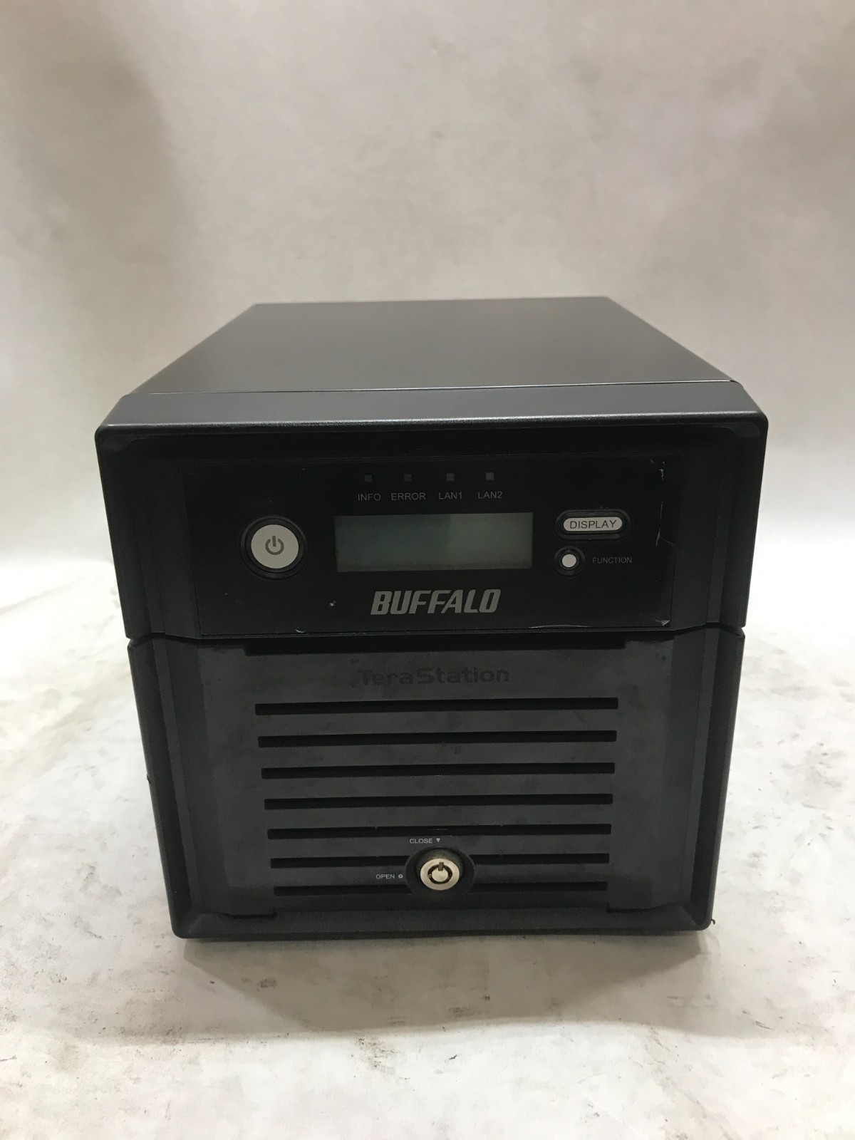 Buffalo TeraStation TS5200d0402 No HDD Includes Caddies Tested Working - DW