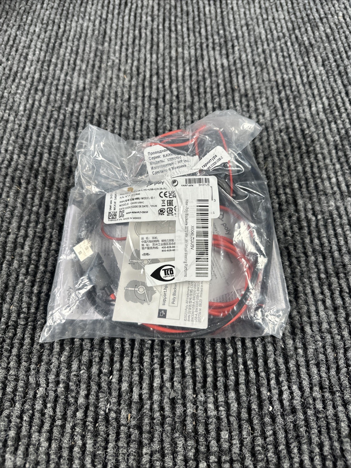 Poly Blackwire 3220 Wired, BW3220-M USB-C Headset. .