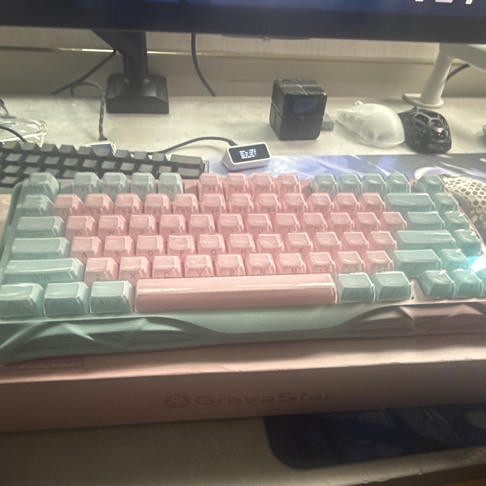 GravaStar Mercury K1 Lite Mechanical Keyboard Pink/Blue English QWERTY