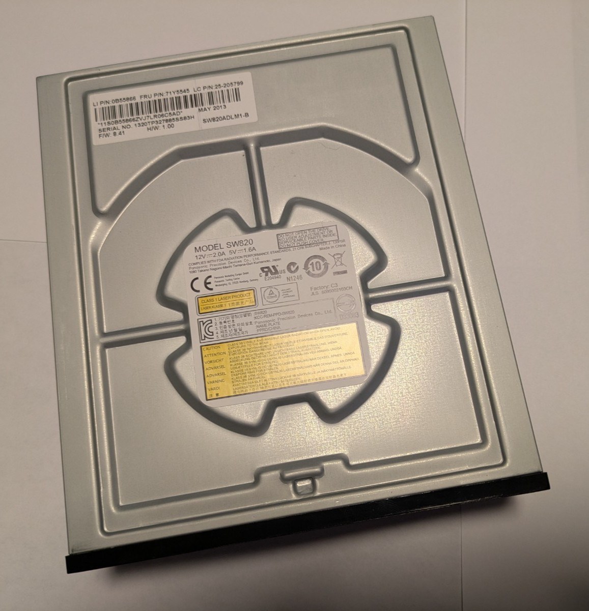 Panasonic SW820 DVD/CD Multi Recorder DVD+RW Drive SATA 5.25" - TESTED