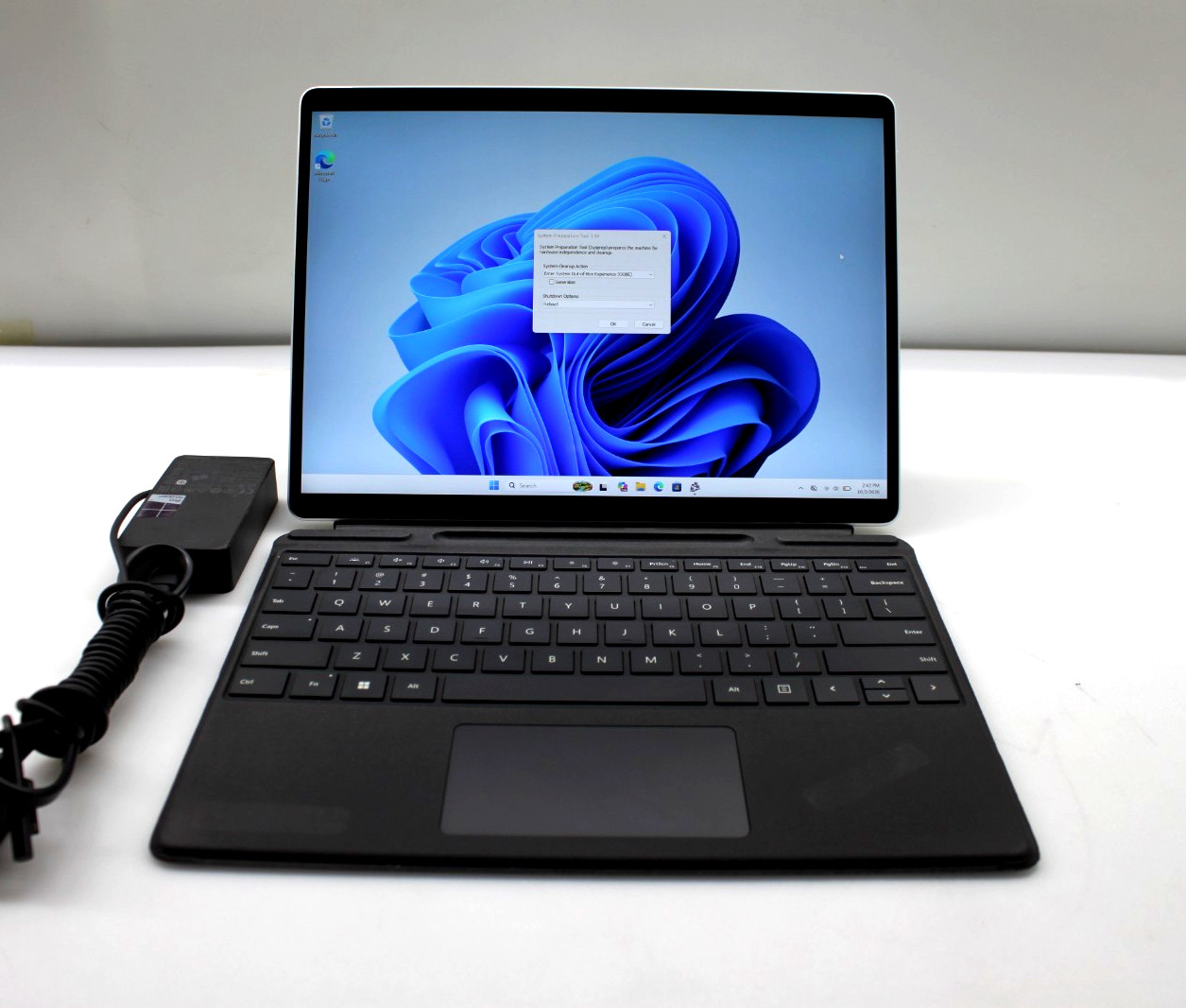 Microsoft Surface Pro 8 | 12.3" | i5-1145G7 2.60GHz | 8GB RAM 128GB SSD WIN 11 P