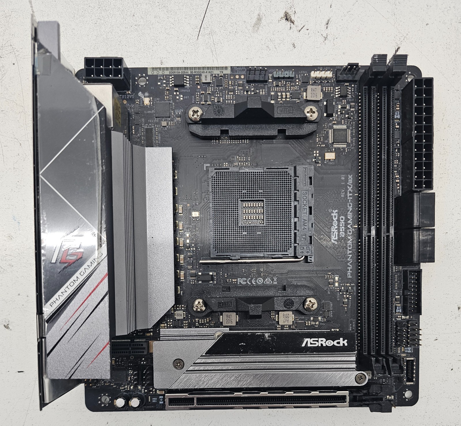 ASRock B550 Phantom Gaming-ITX/ax AMD AM4 DDR4 Mini ATX Motherboard (FL)
