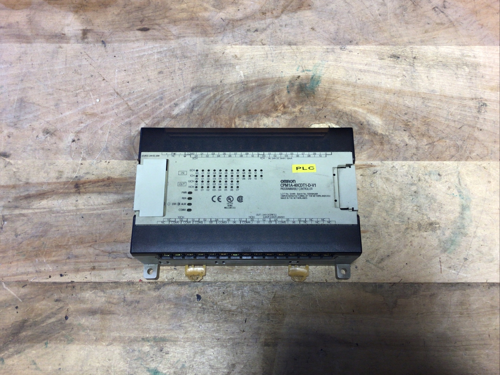 Omron CPM1A-40CDT1-D-V1