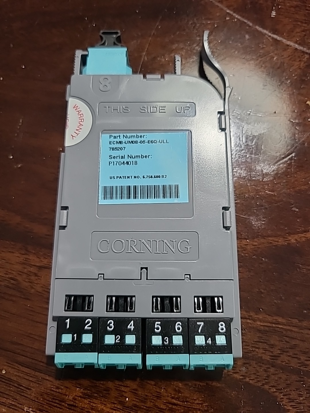 Corning ECM8-UM08-05-E6Q-ULL -EDGE8 MTP TO LC Duplex Module