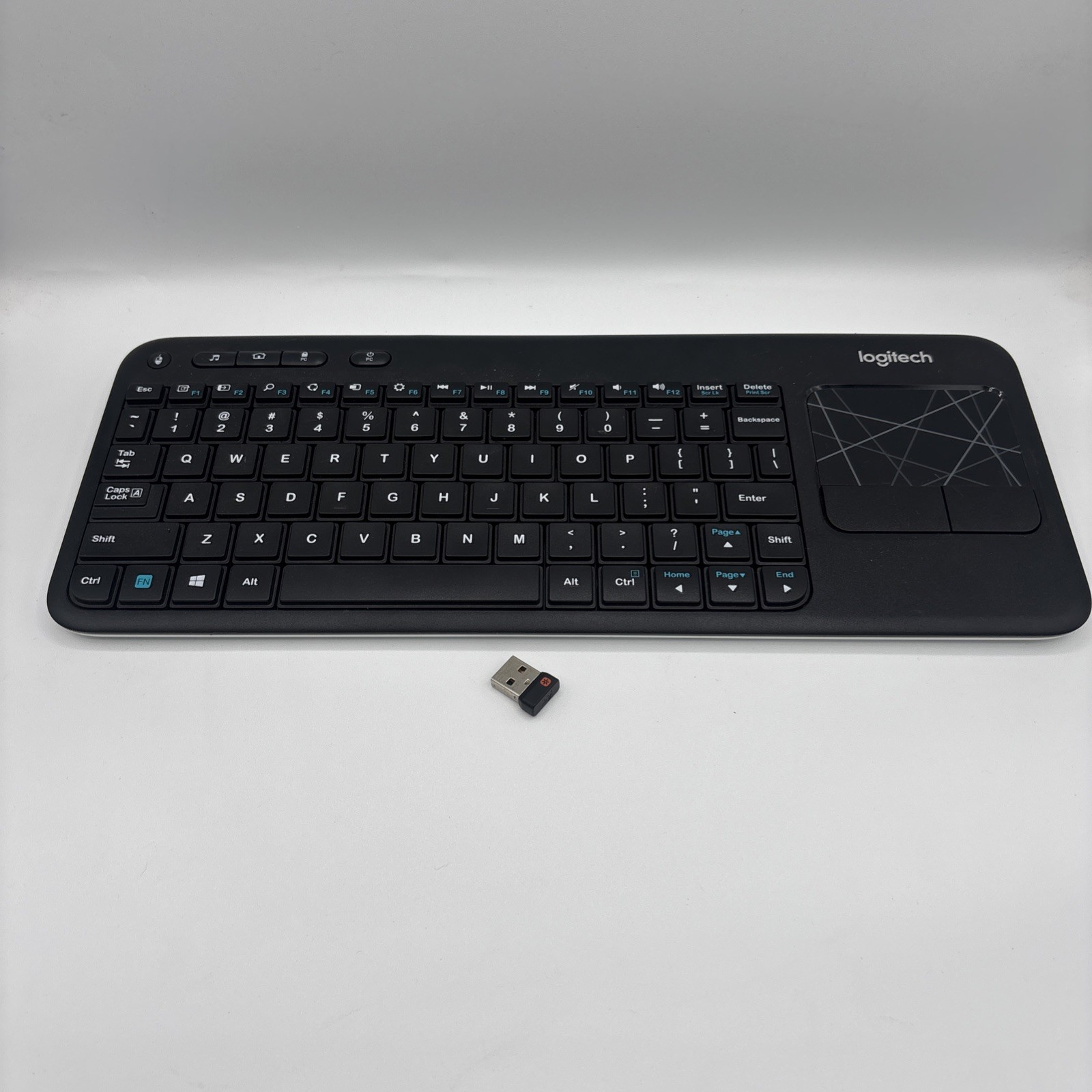 Logitech Black K400r Wireless Slim Keyboard Touchpad & USB Unifying Receiver