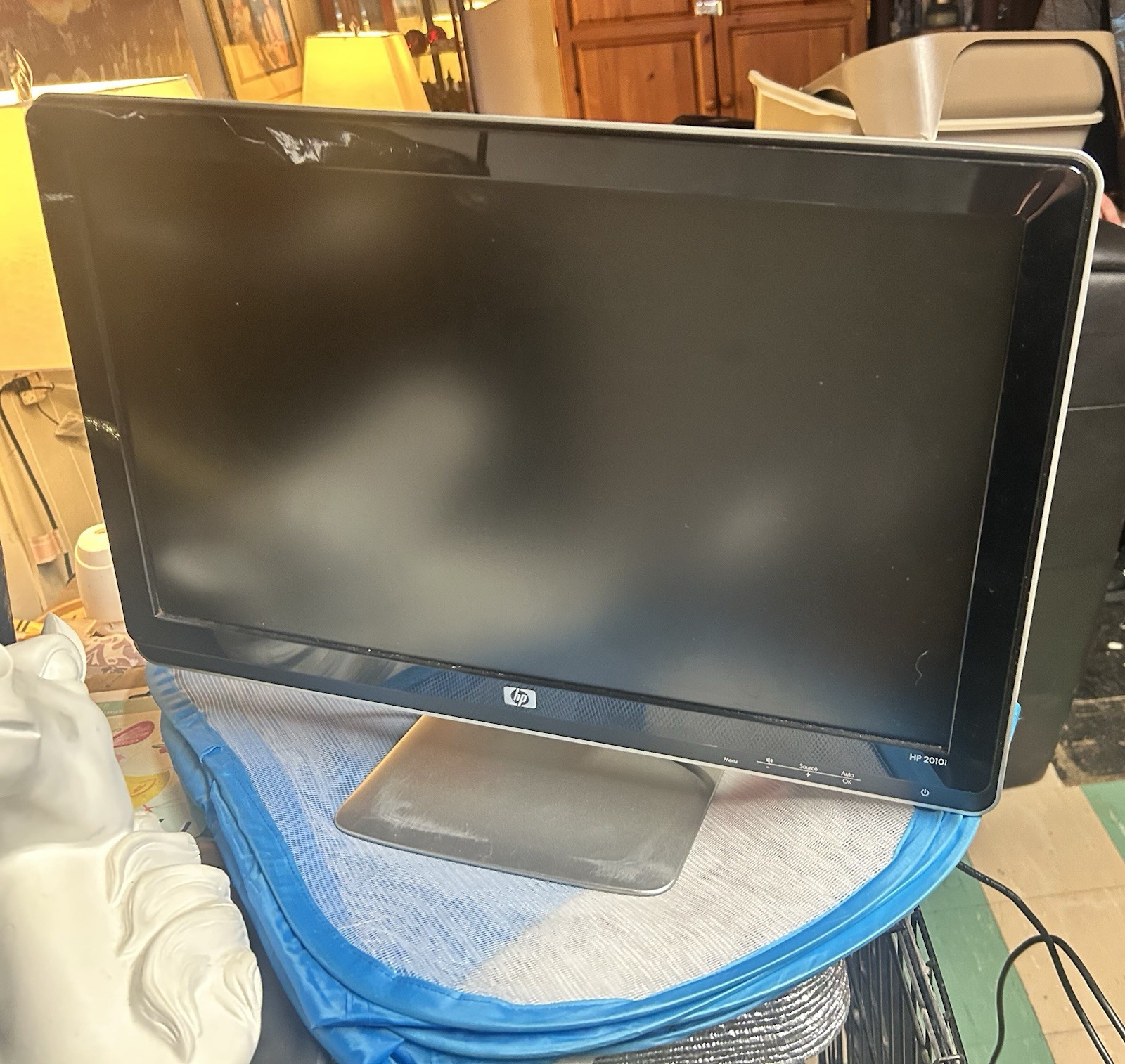 HP W1858 LCD Monitor
