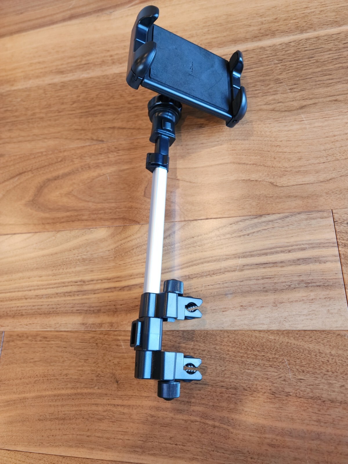Adjustable Tablet/iPad Holder For Car Headrest