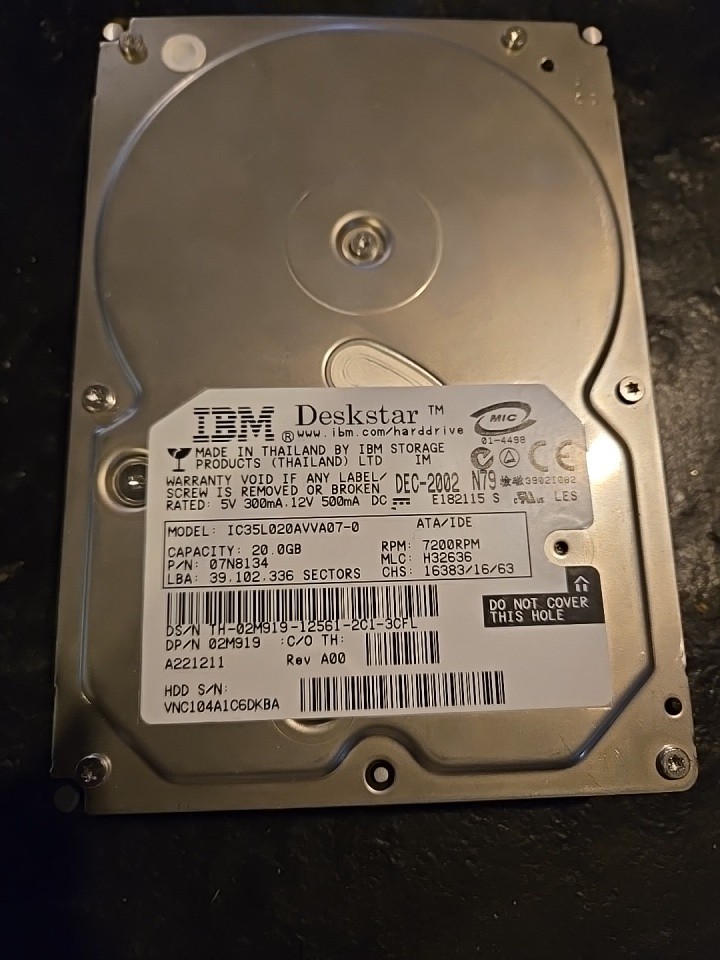 IC35L020AVVA07-0 ibm deskstar 20GB at 3.5 inch hard drive ide dec-2002