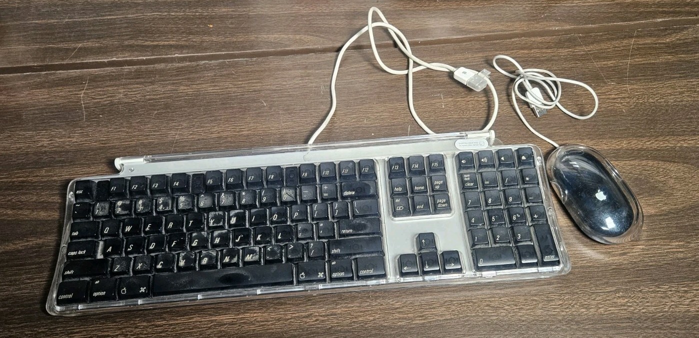 Vintage Black Apple Pro Keyboard M7803 USB Keyboard w/Mouse for iMac Mac Pro