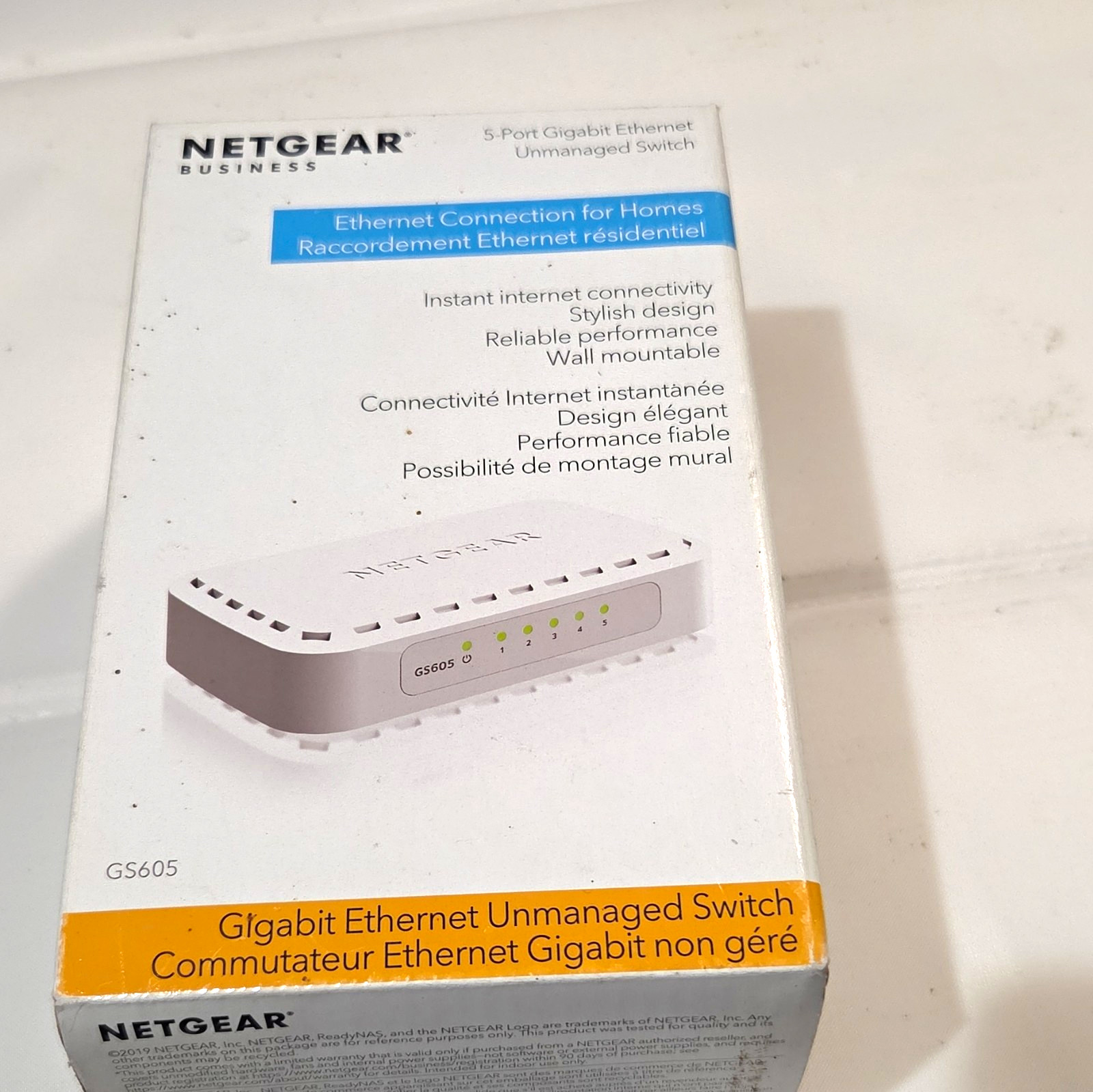 NETGEAR GS605 5-Port Gigabit Unmanaged Ethernet Switch RJ-45 Layer 2 GS605NA