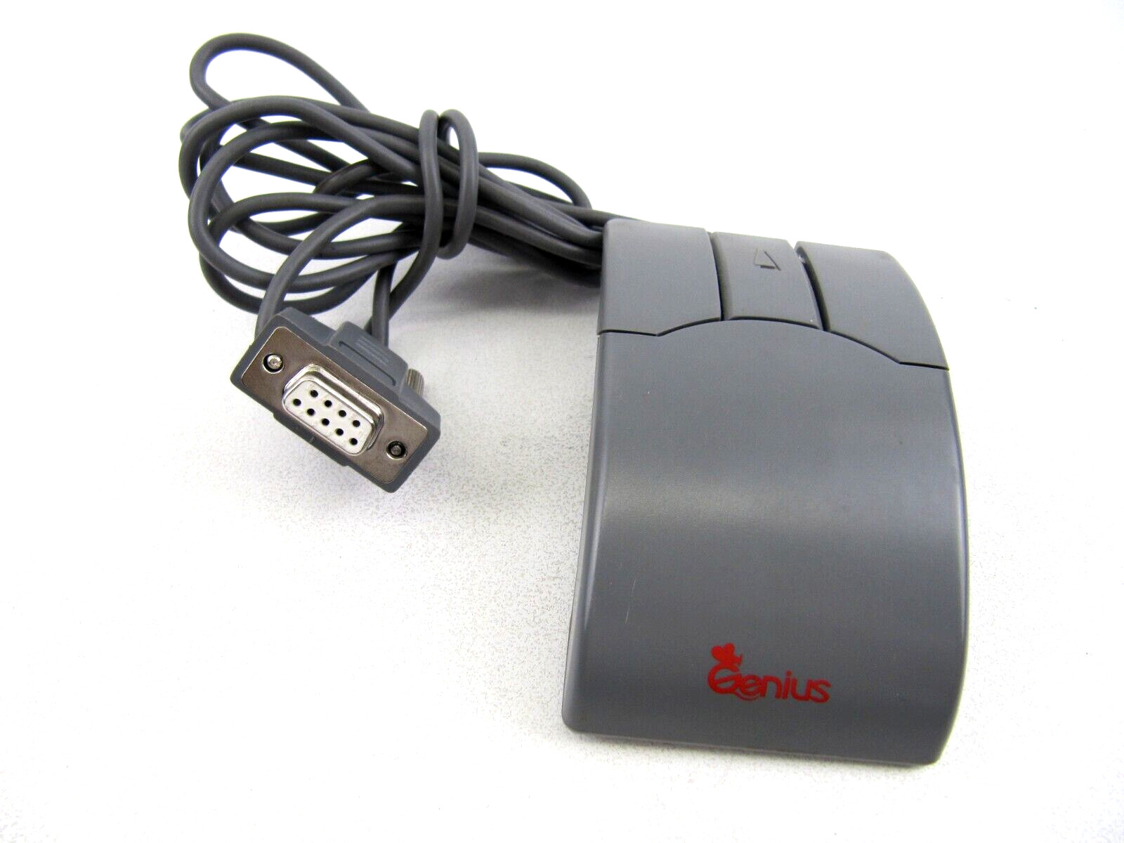 GENIUS MOUSEONE CORDED SERIAL MOUSE 3 BUTTON BALL WHEEL RETRO VINTAGE COMPUTING
