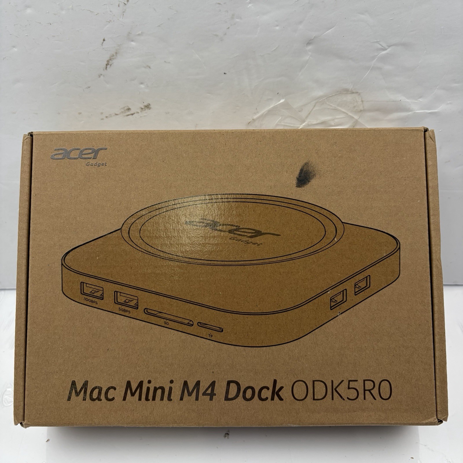 Acer Gadget Mac Mini M4 Dock, 8TB M.2 NVMe/SATA SSD Enclosure & Stand, 4K@144Hz