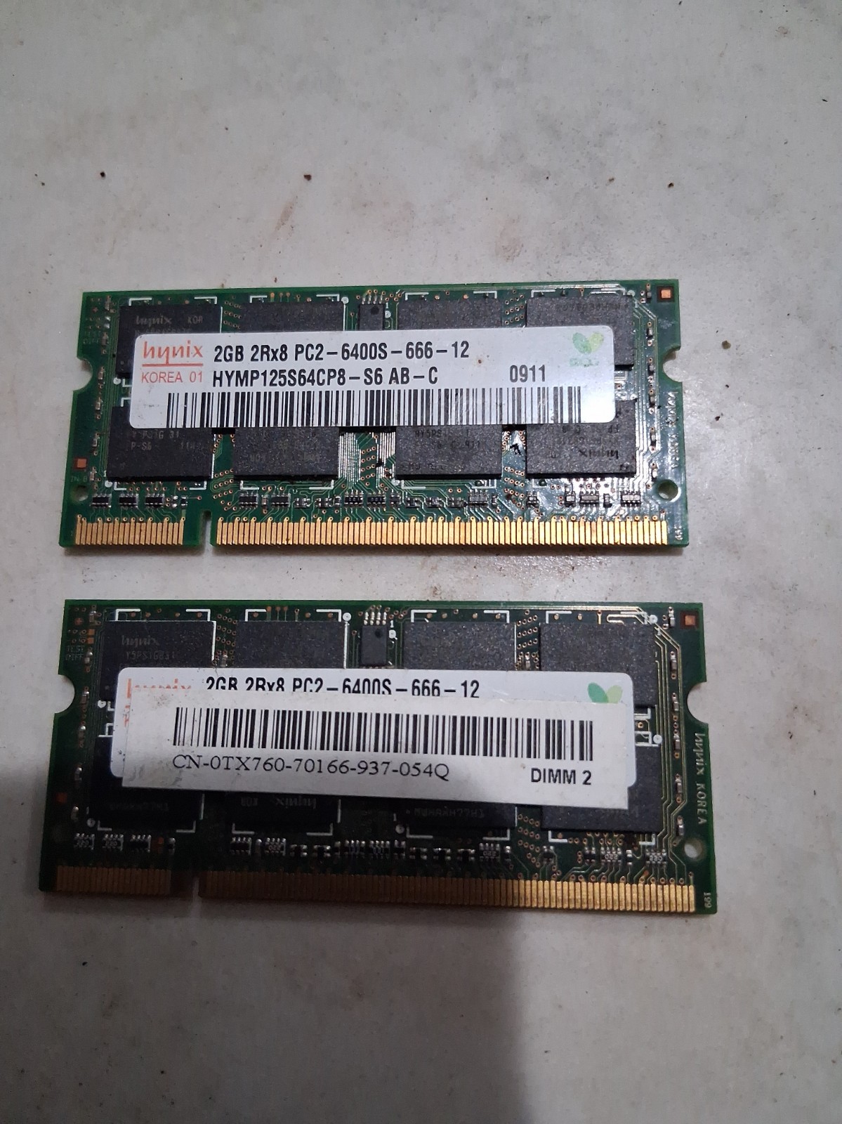 Hynix 2GB Laptop Ram Memory 2Rx8 PC2 6400S -666-12. HYMP125S64CP8-S6 AB-C (2PK)
