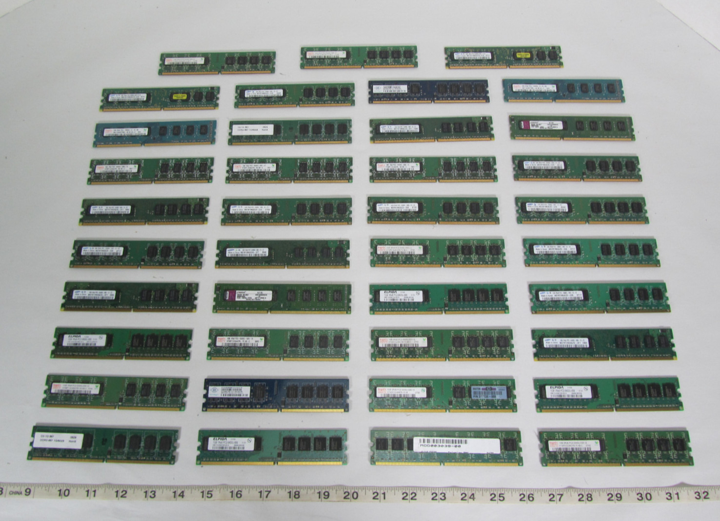 Lot Of 39 Misc 1GB RAM