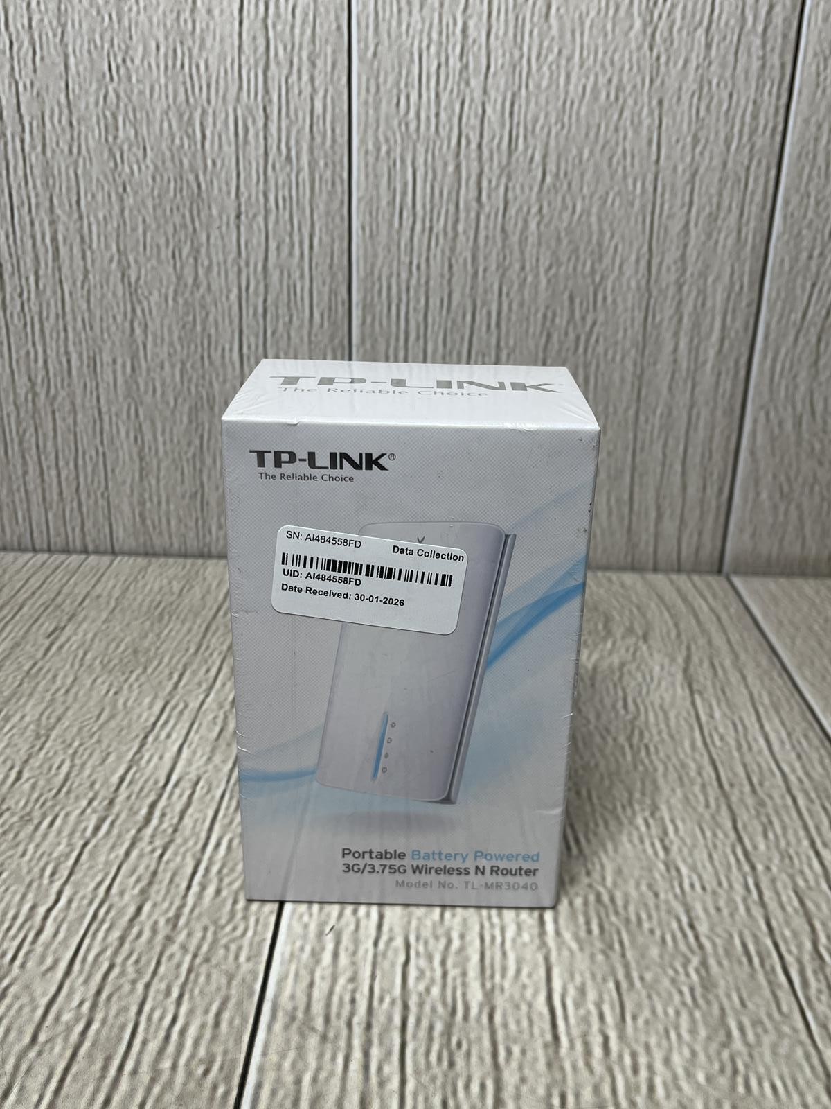 TP-Link TL-MR3040 Portable Battery Powered 3G/4G Wireless N Router