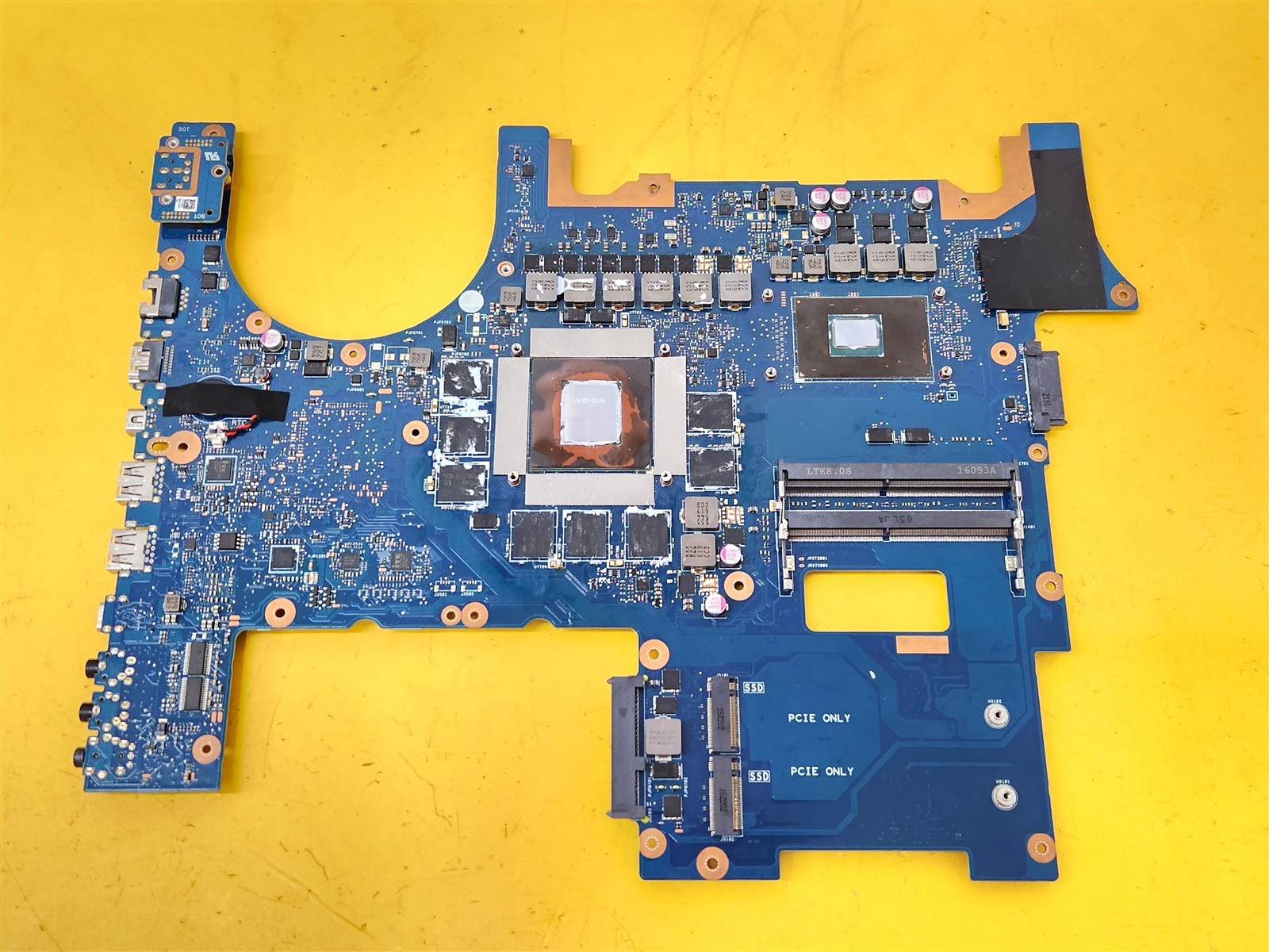 ⭐️⭐️⭐️⭐️⭐**DEFECTIVE** Laptop Motherboard 60NB0D70-MB1130(201) ASUS G752VS-XB72K
