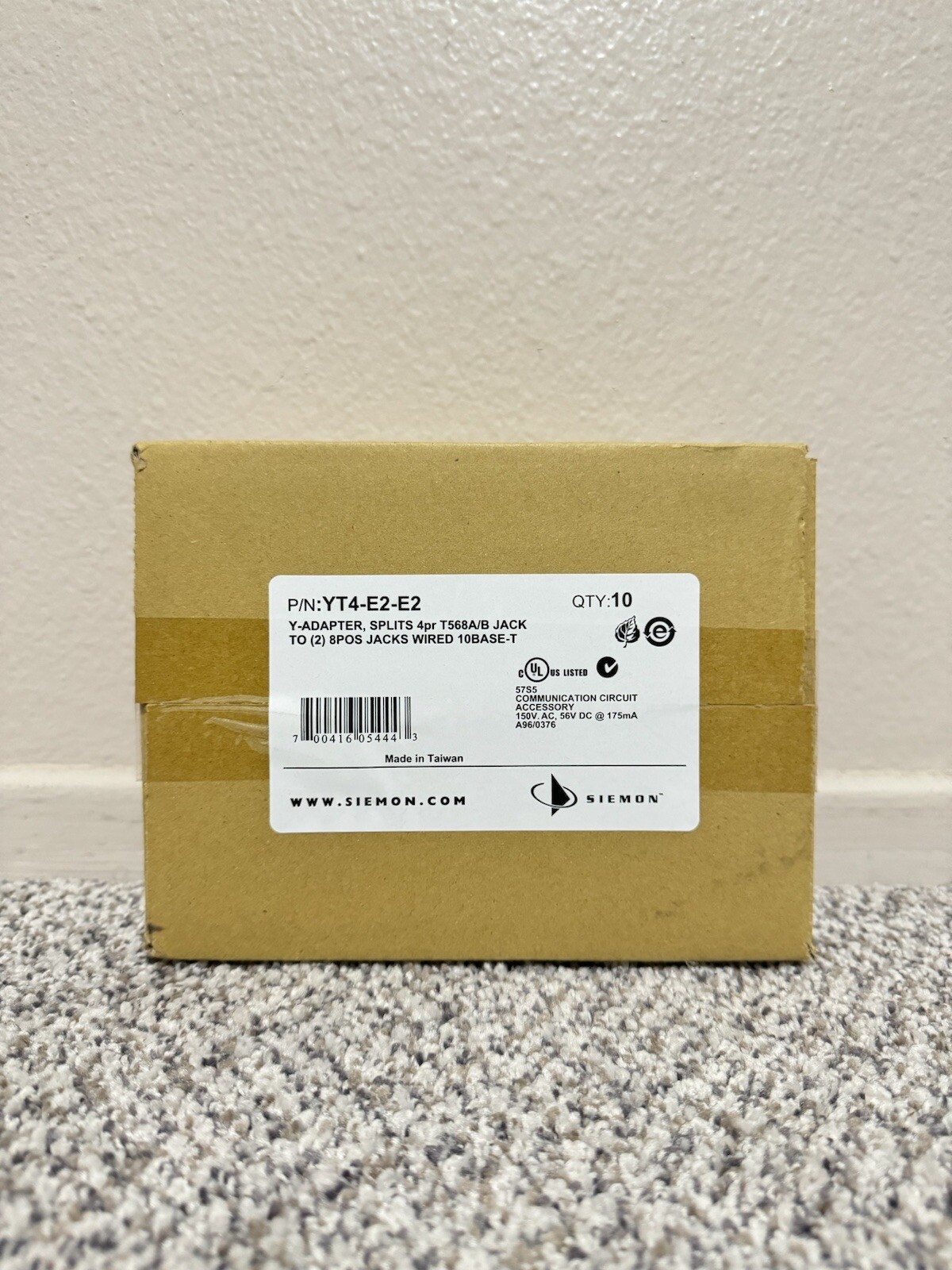 Siemon YT4-E2-E2 | Modular Y Adapter, 4-Pair T568A/B 10BASE-T Splitter Box Of 10