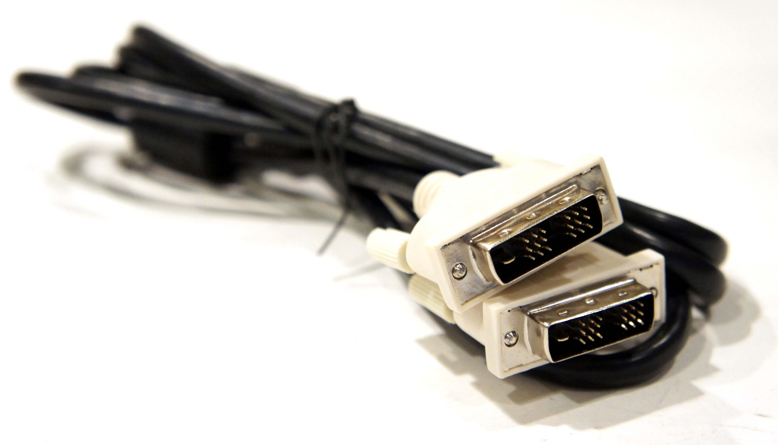DVI-D Single Link Male to Male Digital Male Computer 5' foot 10" inch