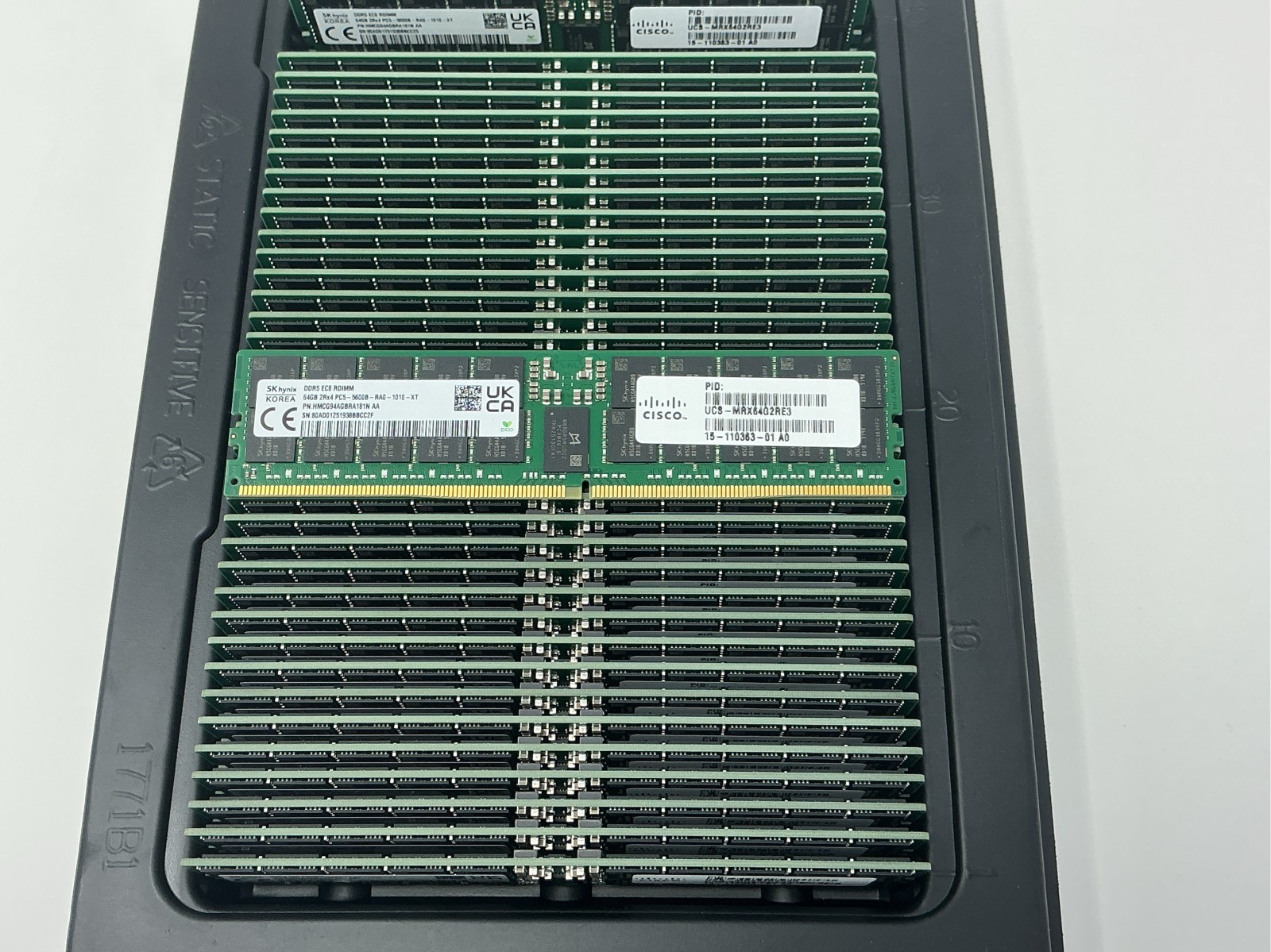 Hynix Cisco 64GB (1X64GB) 2RX4 PC5-5600B RDIMM MEMORY HMCG94AGBRA181N
